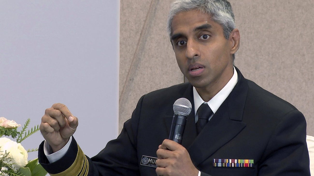 Le chirurgien général des États-Unis, Vivek Murthy. AP/Ted Shaffrey, Archives