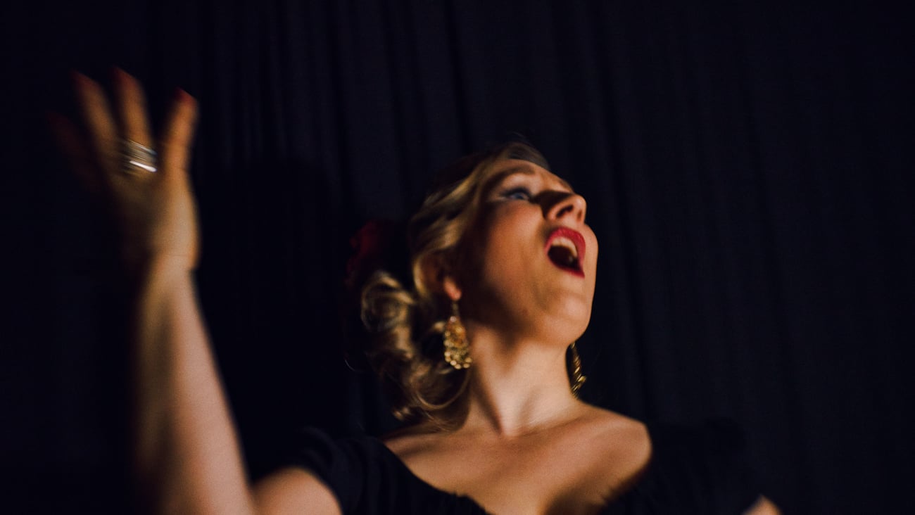 Chanteuse. Crédit photo: suteishi/ Getty Images