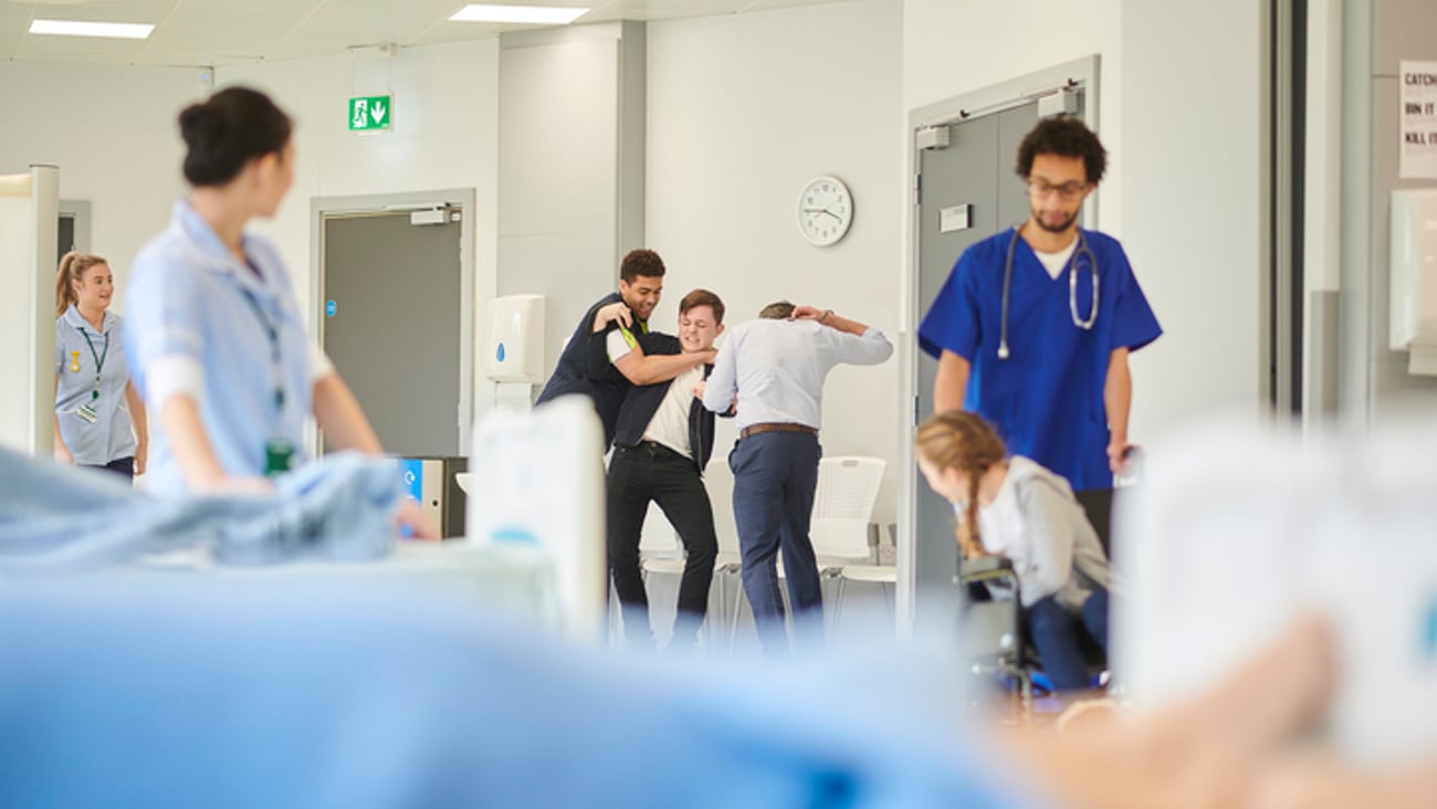 Scène de violence en milieu de soins (Photo: Getty images).