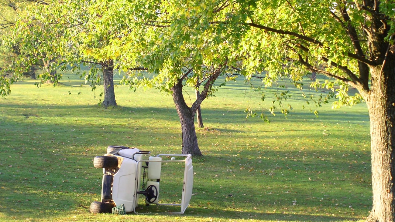 Accident voiturette de golf