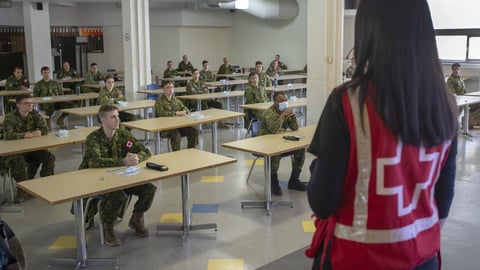 Des membres des Forces armées canadiennes. PC/Ryan Remiorz