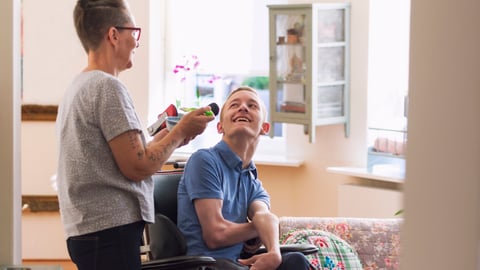 Jeune patient atteint de SLA