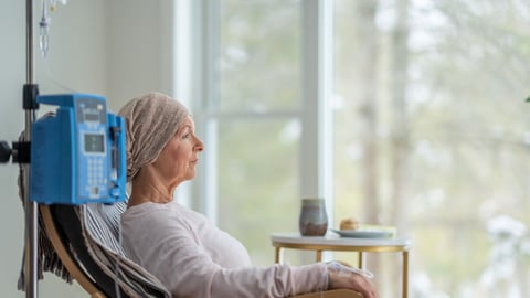 Une patiente âgée atteinte d'un cancer